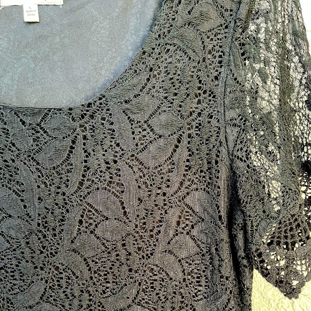 Lapis brand black lace dress- Large - Picture 6 of 7